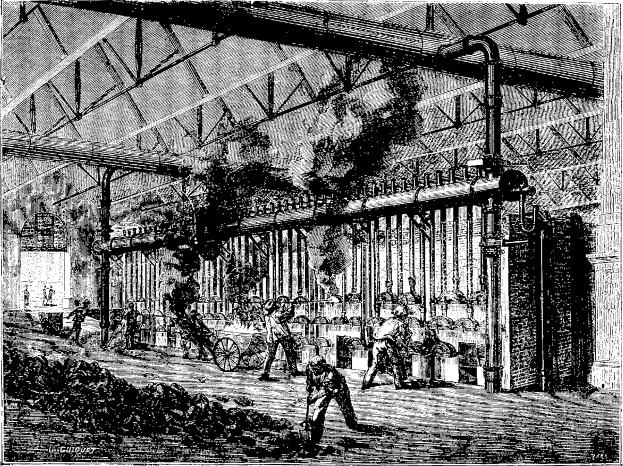 Schwarz-weiß-Illustration eines geschäftigen Stahlwerk-Innenraums aus den 1910er Jahren mit Arbeitern, Maschinen und strukturellen Elementen.