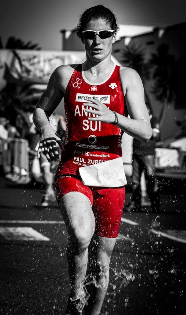 Triathletin Kaidi Kivioja bricht Estnischen Rekord im ersten Full-Ironman