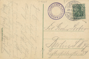 Eine alte Postkarte mit einer Briefmarke, die "Lichtenwald, Deutschland - Brief nach Deutschland" lautet und handgeschriebener Text, mit zwei zusätzlichen Briefmarken in der oberen rechten Ecke.