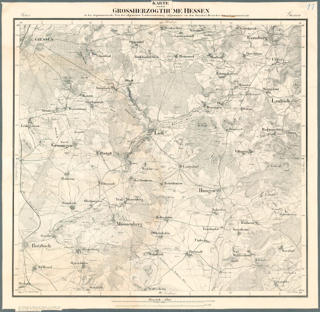 Ein altes Stadtplan von Hessen, Deutschland, in einem Foto Rahmen mit Text oben und unten auf dem Papier.