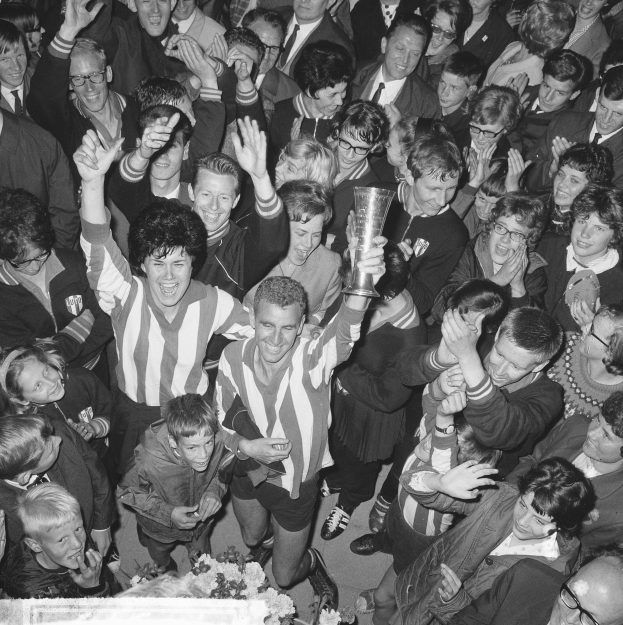 Moerser Alt-Herren-Hallenstadtpokal        MSV Moers sichert den Titel