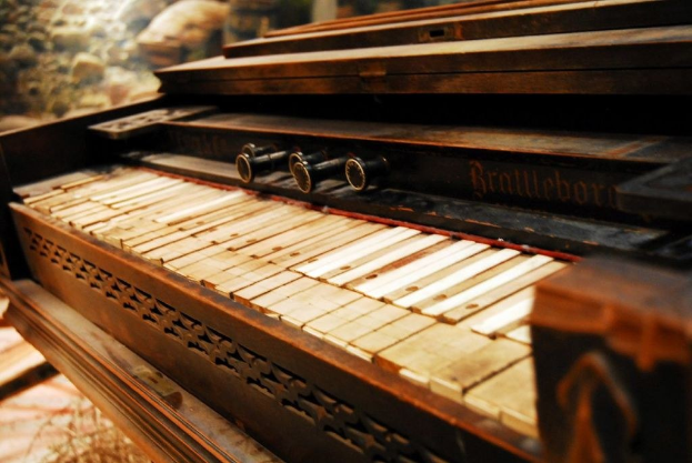 Erster Preis bei Landeswettbewerb - Junger Pianist aus der Langener Musikschule erfolgreich