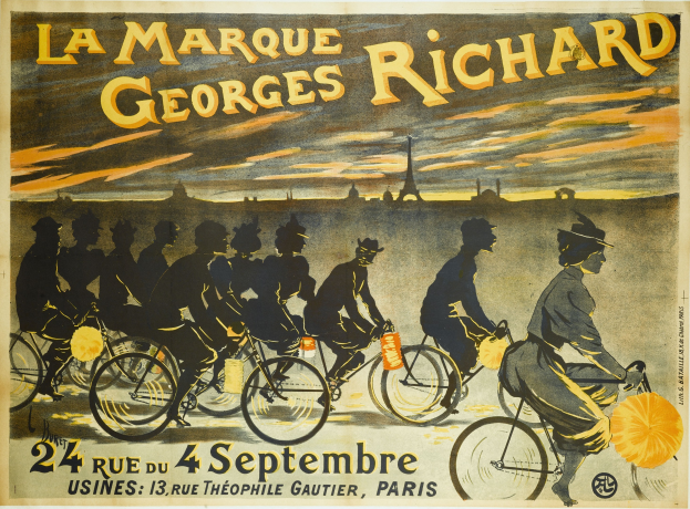 Ein Plakat, das ein Fahrradrennen in Paris, Frankreich, ankündigt, mit einer Gruppe von Radfahrern und dem Eiffel-Turm im Hintergrund, begleitet von Text.