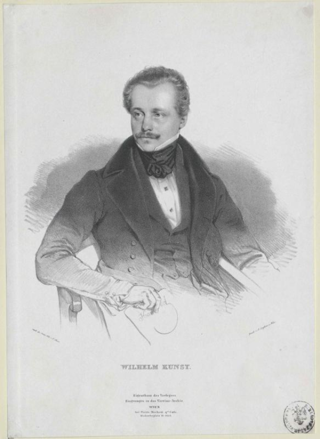 Ein Schwarz-Weiß-Zeichnung von Wilhelm Kunst, einem deutschen Komponisten, der auf einem Stuhl sitzt, mit Text und Logo unten.